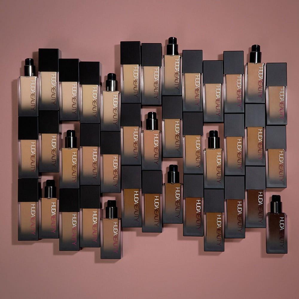 Huda Beauty Liquid Foundation MILKSHAKE 100B - 35 ml