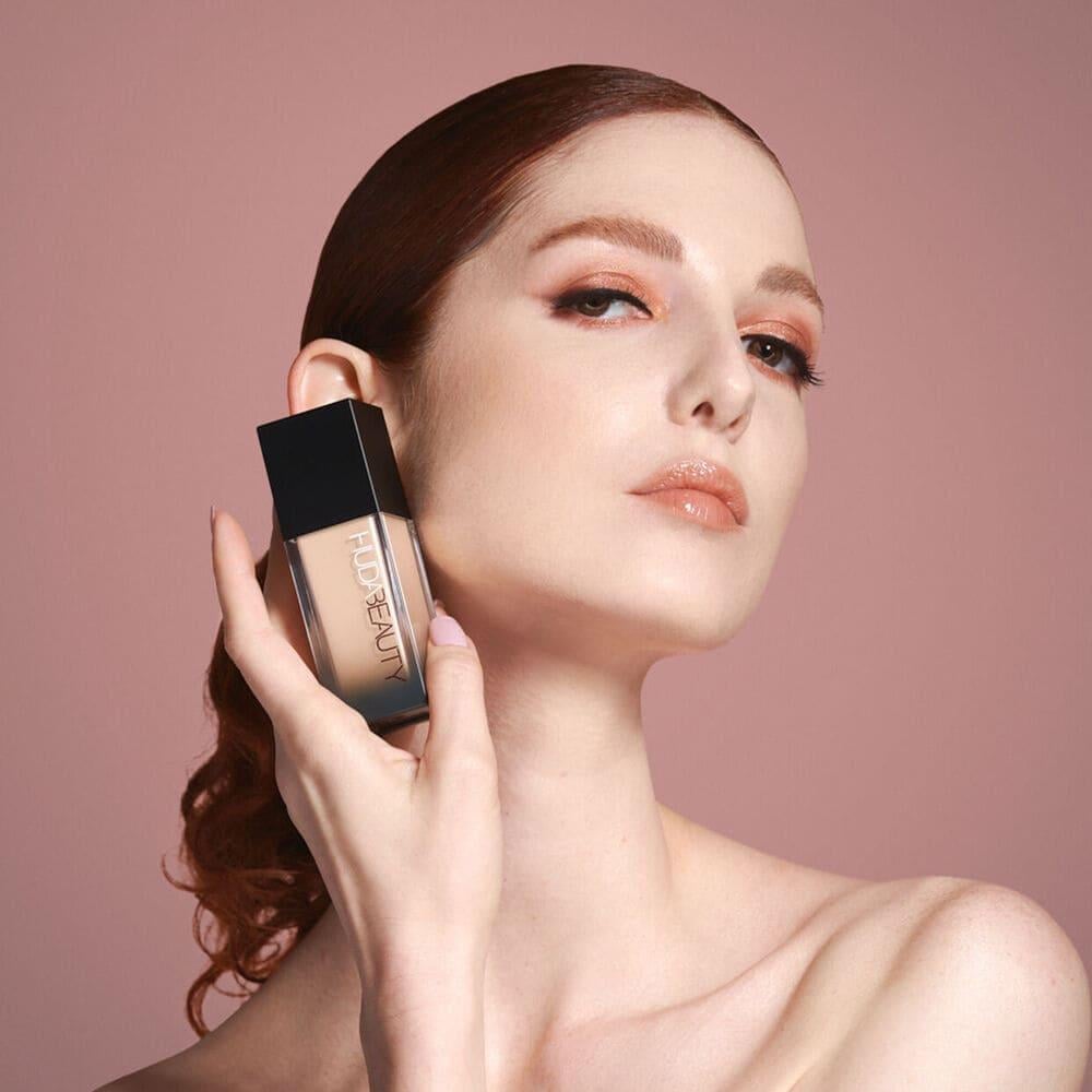 Huda Beauty Liquid Foundation Angel Food 110N - 35 ml