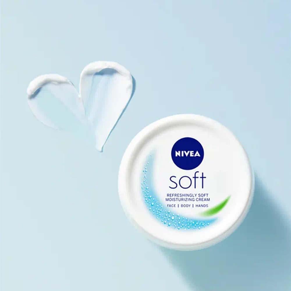 NIVEA Soft Moisturizing Cream with Jojoba Oil and Vitamin E - 300 ml