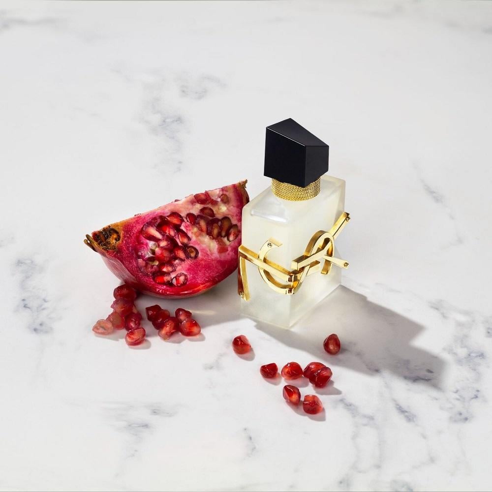 عطر شعر ايف سان لوران لايبر للنساء - 30 مل