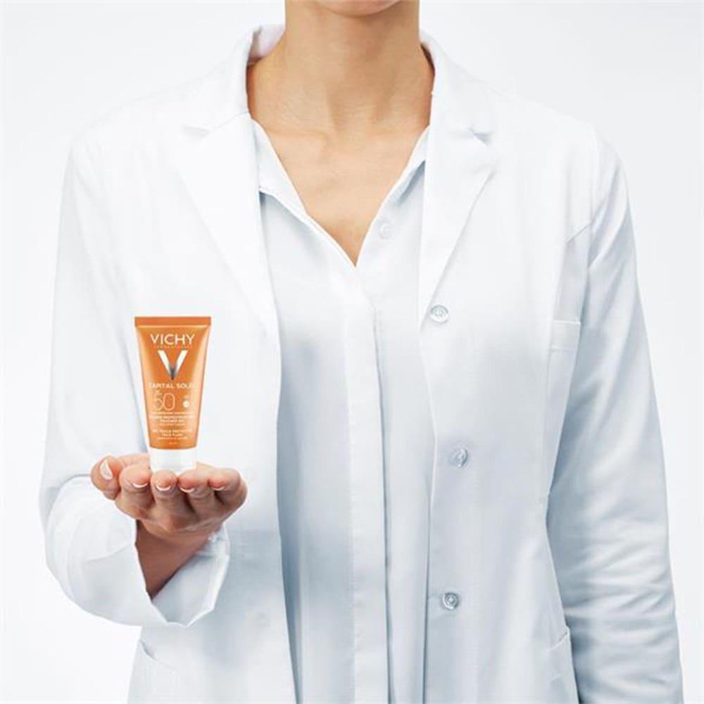 فيشي كابيتل سولاي كريم واقي شمس بعامل حماية (SPF 50) - 50 مل